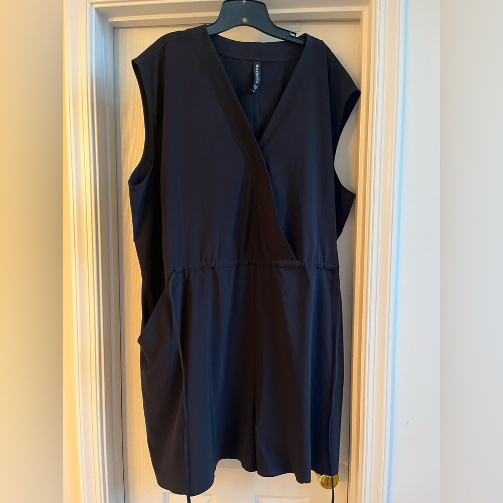 GUC Athleta Shorts Romper Size 3X